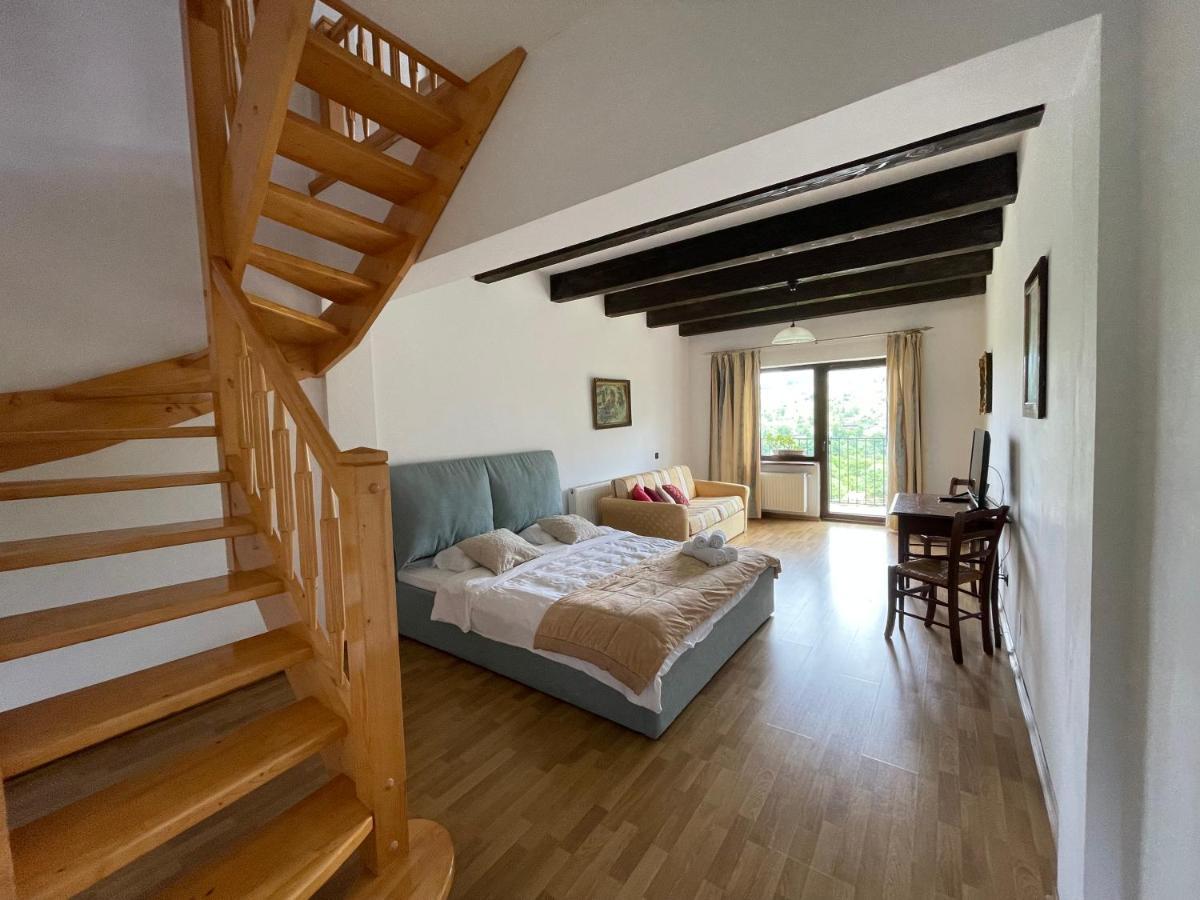 Pensiunea La Maison บราน ภายนอก รูปภาพ